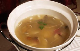 三种美味银鱼汤的做法