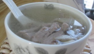 百合莲子瘦肉汤的做法及功效