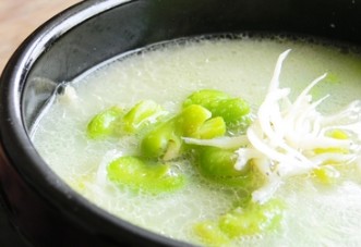 七种美味蚕豆汤的做法