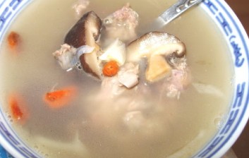 3种鸭骨汤的做法