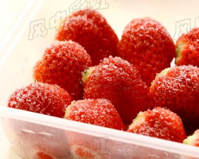 冷冻草莓的做法_保存草莓的好方法