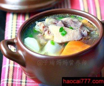 胡萝卜山药本鸡汤，提高免疫力的汤
