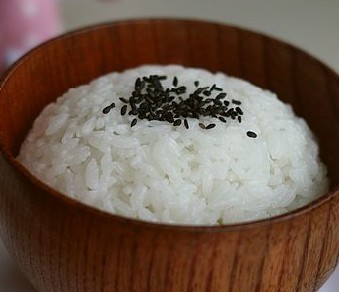 怎么用微波炉煮米饭