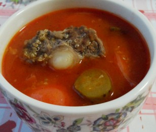 酸黄瓜番茄牛尾汤，红红火火的新年滋补汤