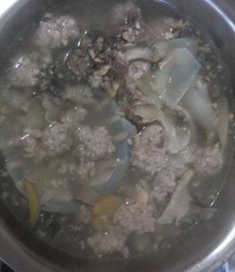 甲鱼肉丸汤的做法