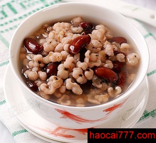 芸豆薏米粥是适合秋季食用的养生粥
