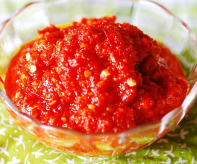 四种简单好吃辣椒酱的做法，辣椒酱怎么做简单