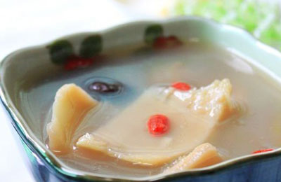 榴莲壳煲汤的常见做法，如何用榴莲壳煲汤