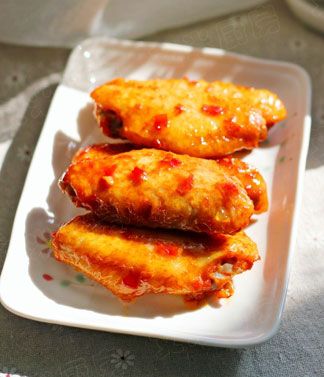 李锦记蒜香烤鸡翅的做法与美味秘诀