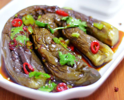 烧椒茄子的做法，烧椒拌菜用生菜籽油风味更浓郁