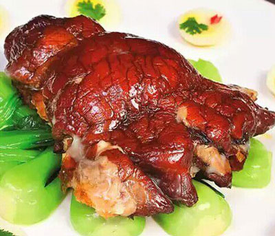 猪蹄熊掌，卤猪蹄最雅观的美味吃法