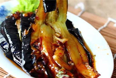 醋焖酱茄子的做法，东北人爱吃的下饭菜