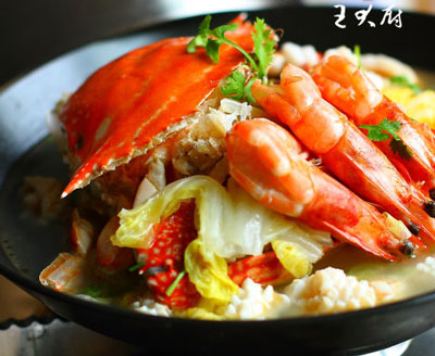 胶东海鲜一品锅的做法，海鲜一品锅怎么做好吃