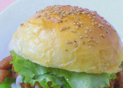 汉堡坯子的配方法及做法，用色拉油做面包一样好吃