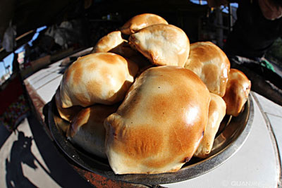 新疆烤包子的做法及馅料调制秘诀，如何用烤箱烤包子