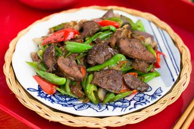 武汉回锅牛肉的家常做法，卤过的牛肉怎么炒好吃