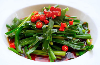 凉拌韭菜的做法窍门，花椒油凉拌韭菜简单好吃