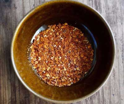 基本版辣椒红油，如何用极简单的方法做最香的辣椒红油