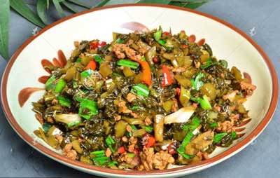 云南水腌菜炒肉末的做法窍门，简单易做的云南开胃菜